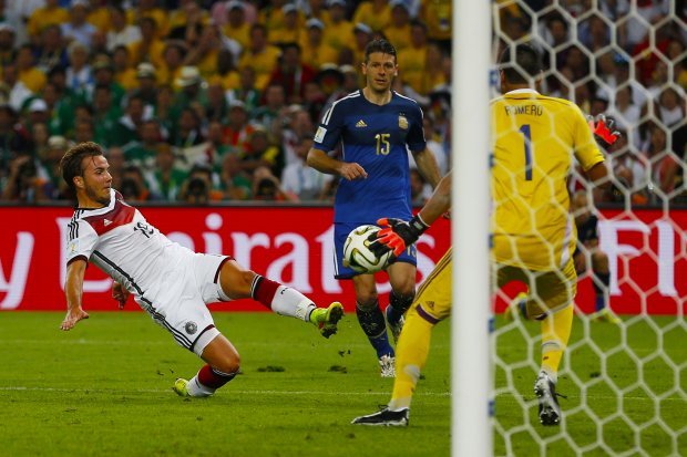 Alemania Vs Argentina La Burla De Alemania El Mosaico Que Recuerda El Gol De Mario Gotze En Brasil 2014 Marca Claro Argentina