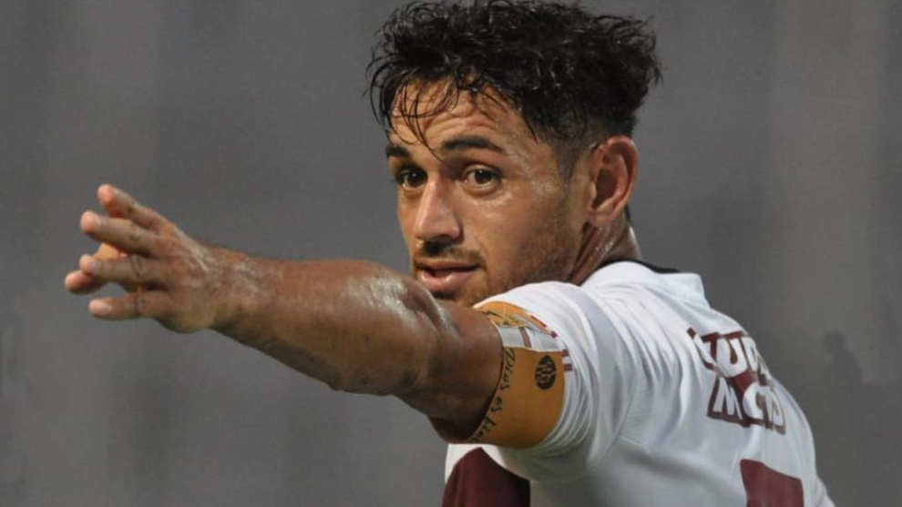Luis Zubeldía confirma el regreso de Luciano Acosta para el clásico ante Banfield - Marca Claro Argentina