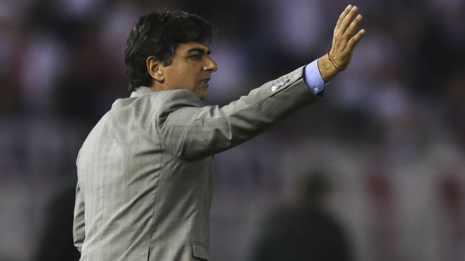 River Plate avanza a Final de Libertadores con ayuda del VAR