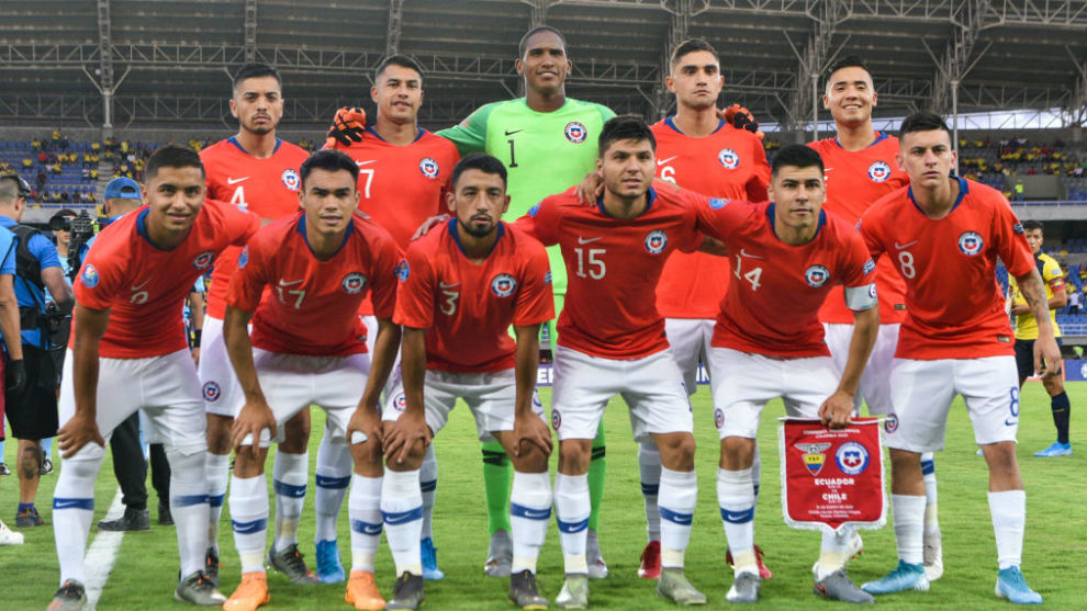 Fútbol: Chile golea a Ecuador en el inicio del Preolímpico ...