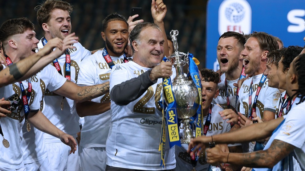 Los entrenadores de la Championship eligen a Bielsa como el mejor ...