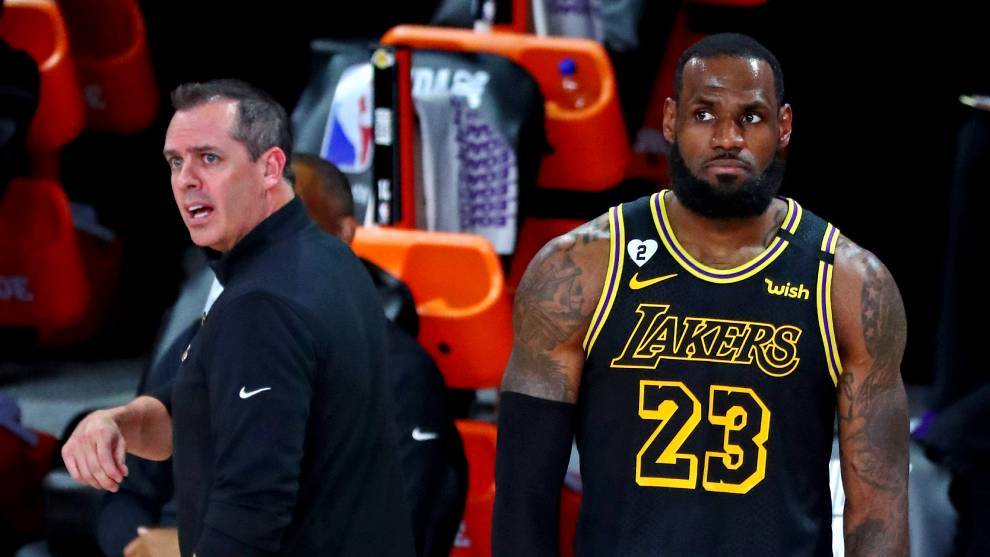 Criticas A Lebron James Por No Jugarse El Lanzamiento Decisivo Marca Claro Argentina