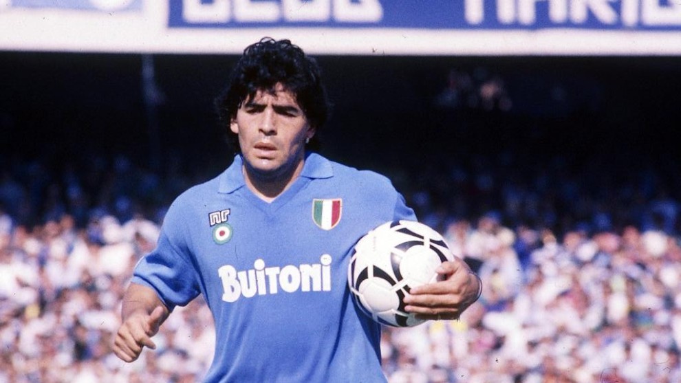 Diego Armando Maradona, en su etapa en el Nápoles
