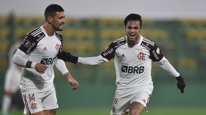 Flamengo venció 1-0 a Defensa en Florencio Varela