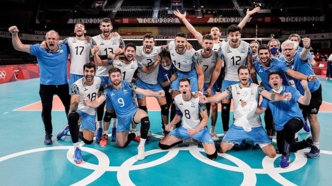 Argentina obtuvo la medalla de bronce en voleibol masculino en Tokyo...