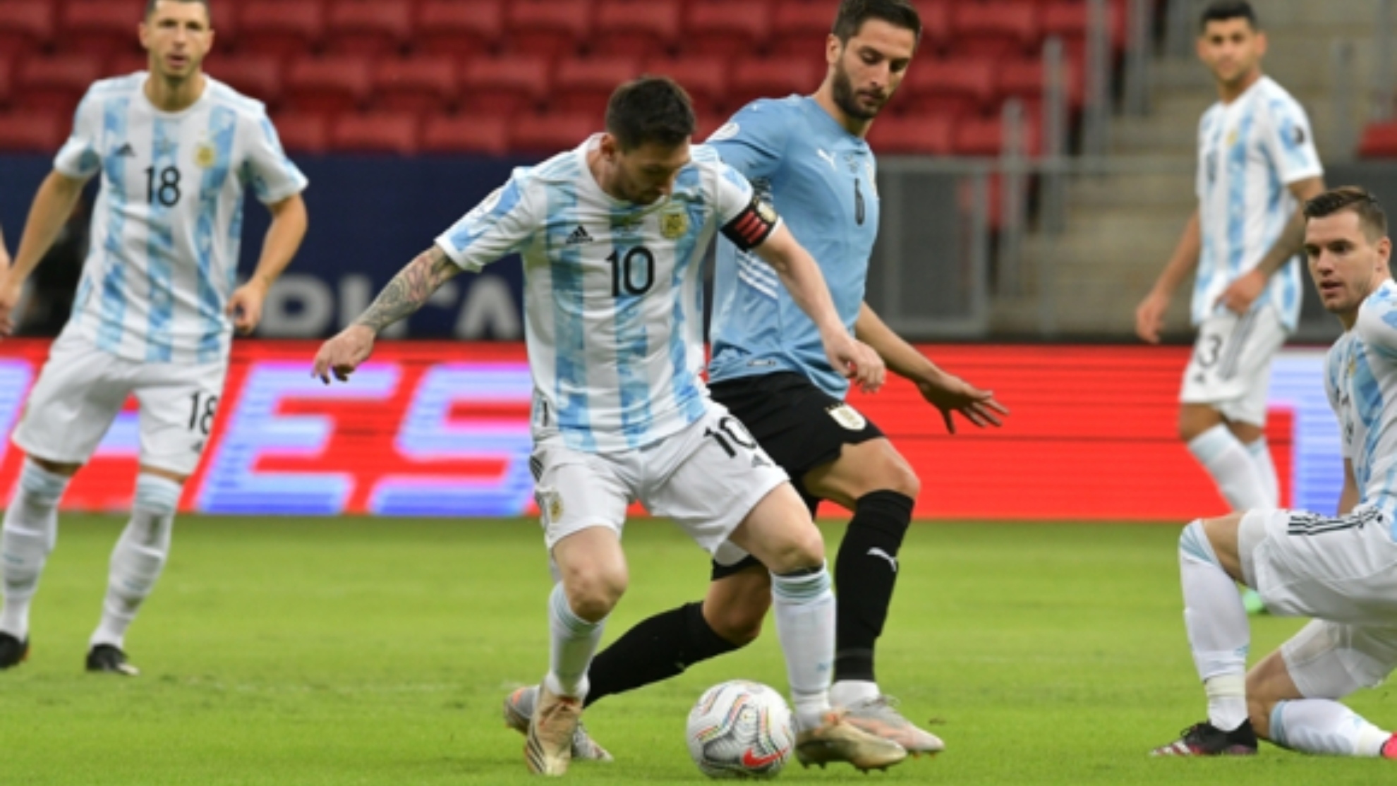 Partidos de hoy: Uruguay vs Argentina EN VIVO el partido por las eliminatorias sudamericanas rumbo 2022; resultado directo online | MARCA Claro Argentina