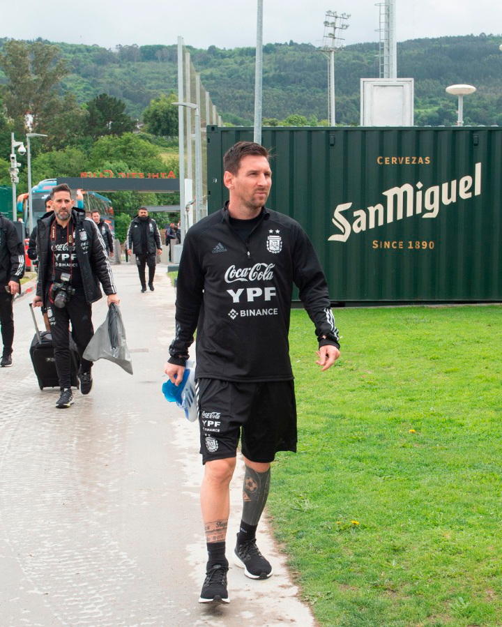 Selección Argentina: La Scaloneta se 'esconde' en su primera práctica en  Bilbao | MARCA Claro Argentina
